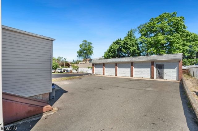 223 Montgomery St, Bloomfield Twp., NJ 07003