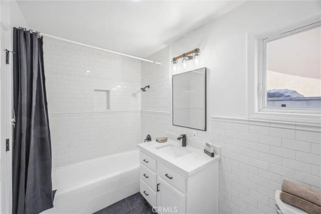 3968 Modesto, San Bernardino, CA 92404