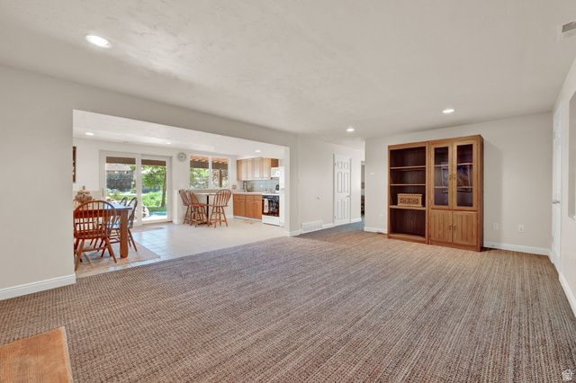 3674 N WILLOW BROOKE LN, Eden, UT 84310