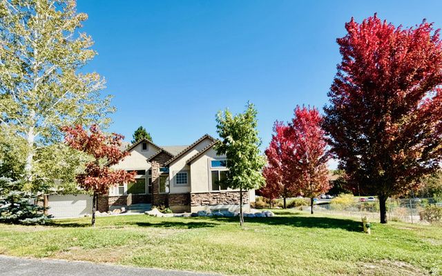 3674 N WILLOW BROOKE LN, Eden, UT 84310