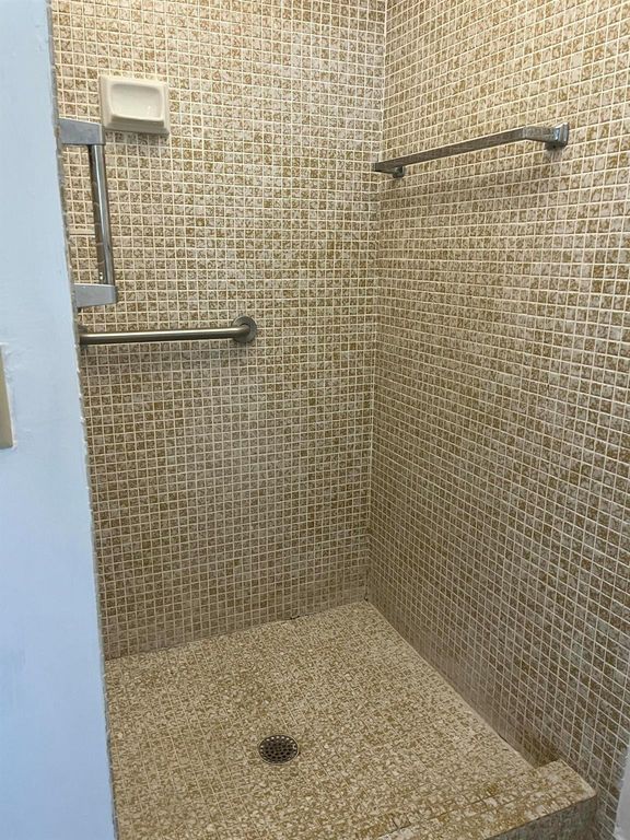 Image 16 of property listing at 604 Normandy M 604, Delray Beach, FL 33484