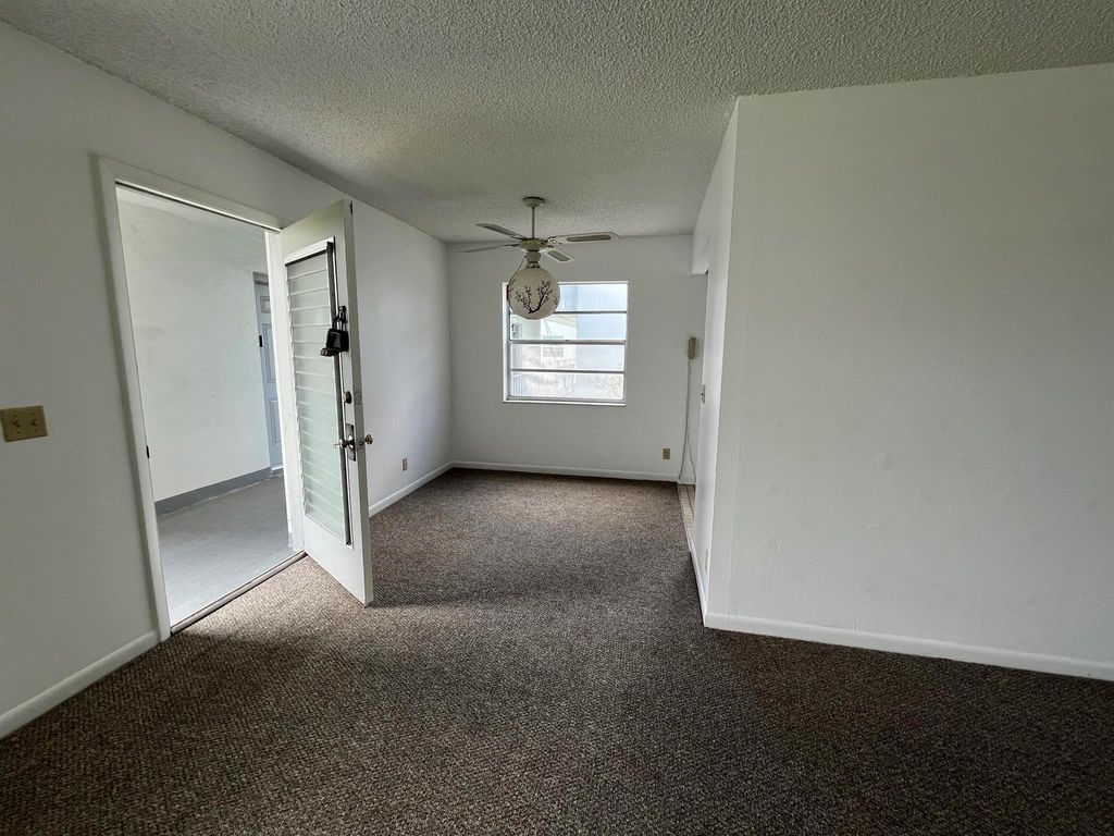 Image 3 of property listing at 604 Normandy M 604, Delray Beach, FL 33484