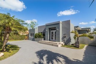 7549 Buccaneer Avenue 7549, North Bay Village, FL 33141