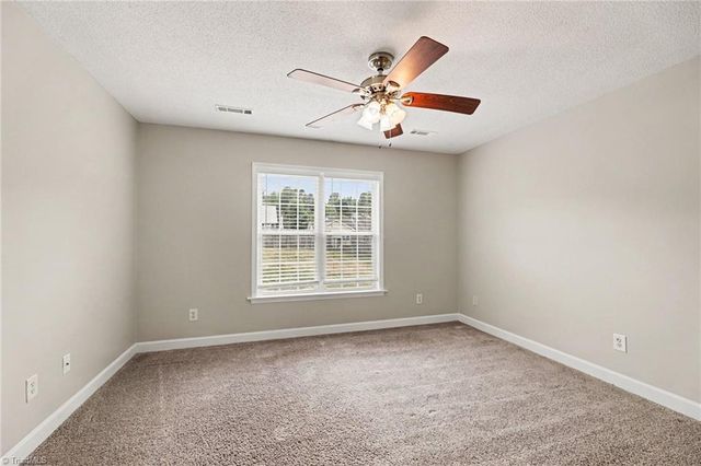 1613 Park Terrace Lane, Winston-salem, NC 27127