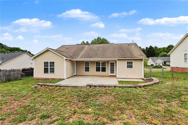 1613 Park Terrace Lane, Winston-salem, NC 27127