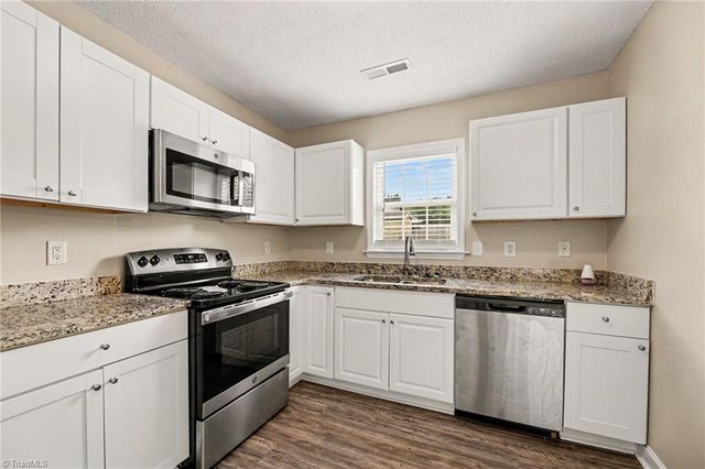 1613 Park Terrace Lane, Winston-salem, NC 27127