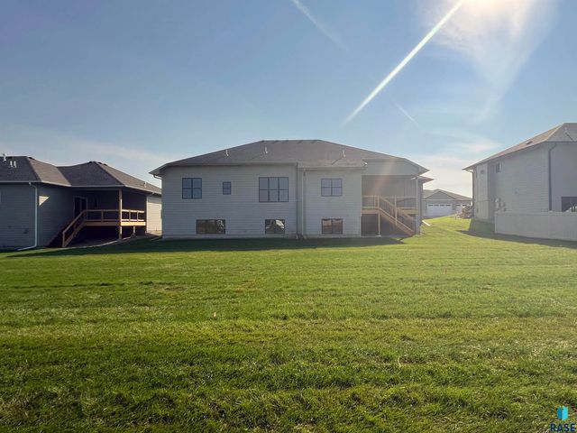 2605 S Galena Ave Avenue, Sioux Falls, SD 57110