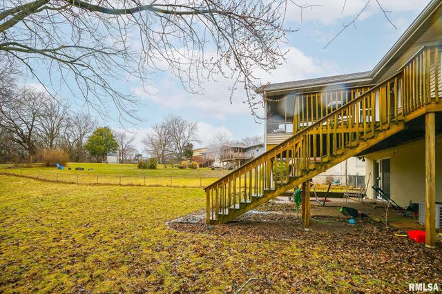 2348 W CARRIAGE Lane, Peoria, IL 61614