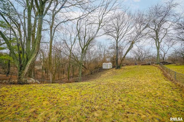 2348 W CARRIAGE Lane, Peoria, IL 61614