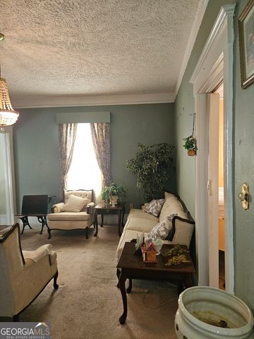 906 E 38th Street, Savannah, GA 31401