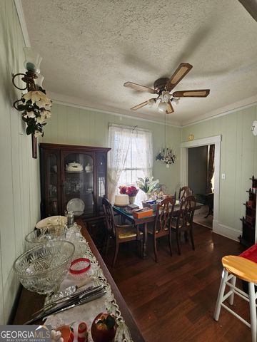 906 E 38th Street, Savannah, GA 31401