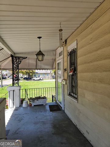 906 E 38th Street, Savannah, GA 31401