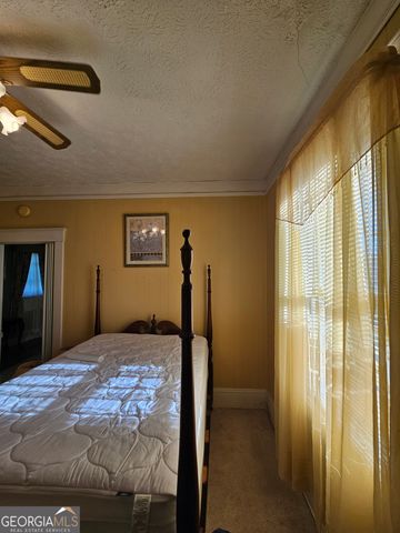 906 E 38th Street, Savannah, GA 31401