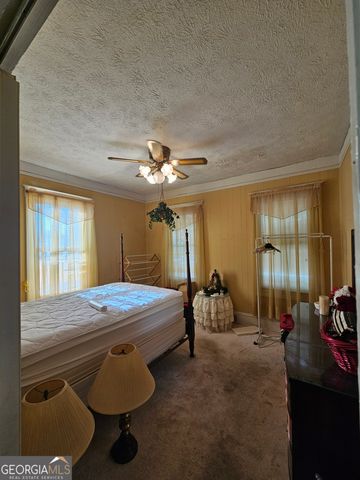 906 E 38th Street, Savannah, GA 31401