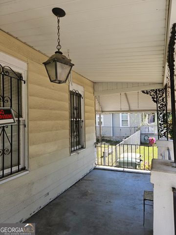 906 E 38th Street, Savannah, GA 31401