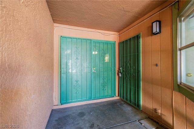 461 North Lamb Boulevard B, Las Vegas, NV 89110