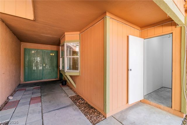 461 North Lamb Boulevard B, Las Vegas, NV 89110