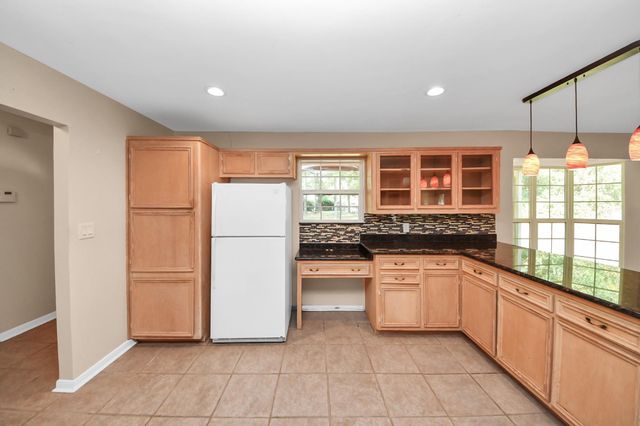 214 County Road 347 S, Cleveland, TX 77327