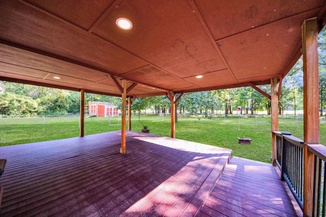 214 County Road 347 S, Cleveland, TX 77327