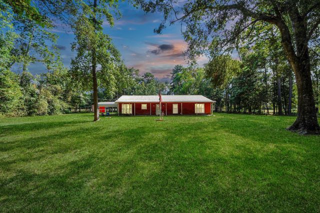214 County Road 347 S, Cleveland, TX 77327