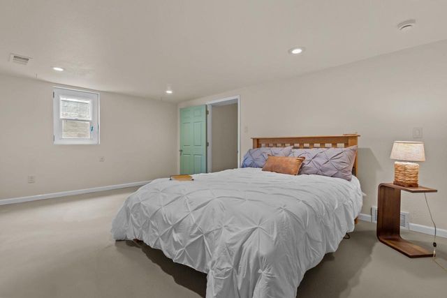 1520 CAREFUL DRIVE, Green Bay, WI 54304