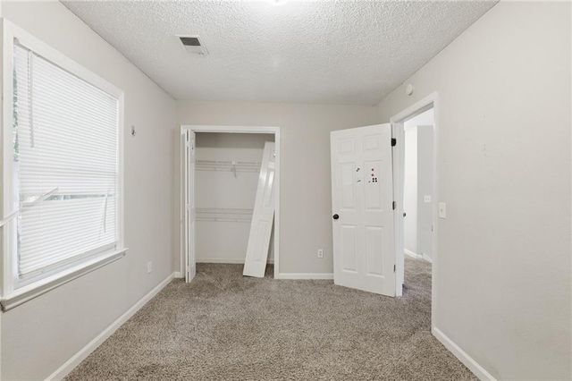 5300 Oglethorpe Court, Powder Springs, GA 30127