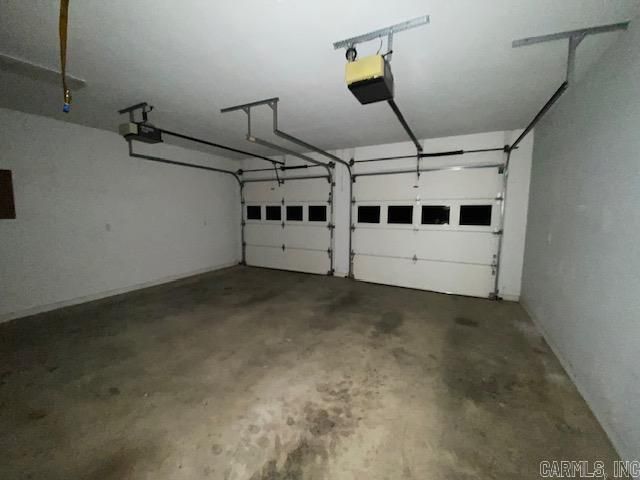 2799 Autumn Drive, Mountain View, AR 72560