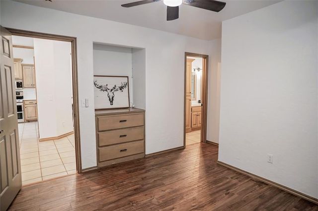 320 E Richmond Terrace, Mustang, OK 73064