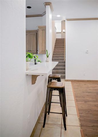 320 E Richmond Terrace, Mustang, OK 73064