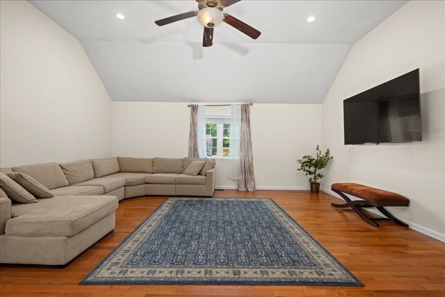 3 Moore Dr, Millbury, MA 01527