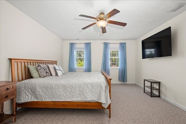 3 Moore Dr, Millbury, MA 01527