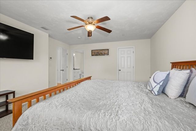 3 Moore Dr, Millbury, MA 01527