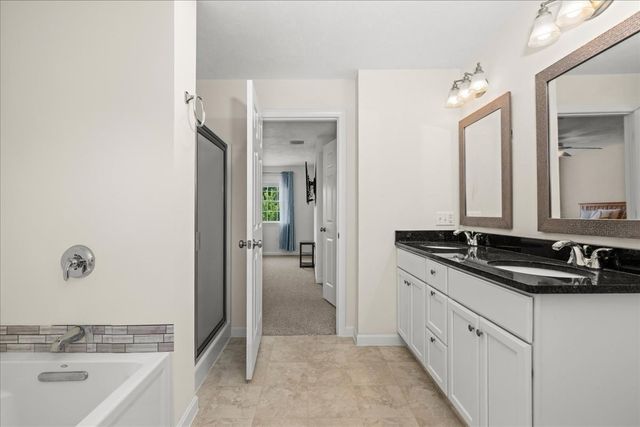 3 Moore Dr, Millbury, MA 01527