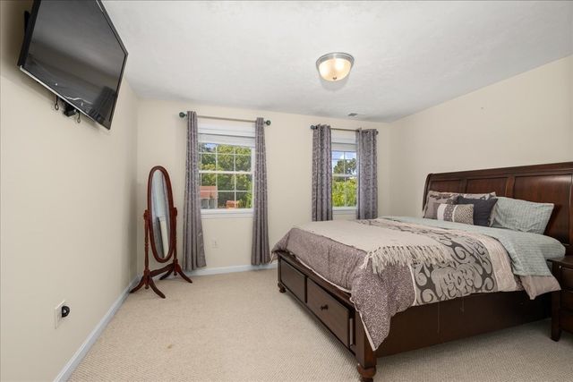 3 Moore Dr, Millbury, MA 01527