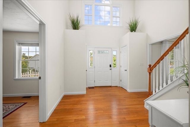3 Moore Dr, Millbury, MA 01527