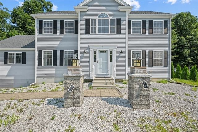 3 Moore Dr, Millbury, MA 01527