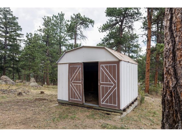 465 Deer Ln, Lyons, CO 80540