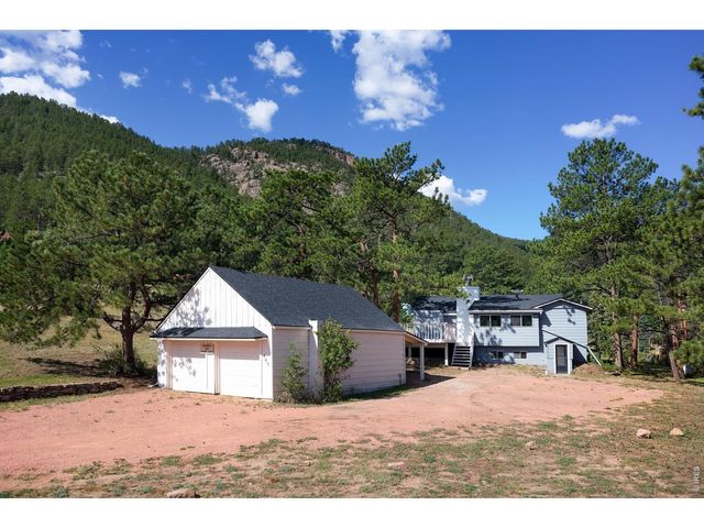 465 Deer Ln, Lyons, CO 80540