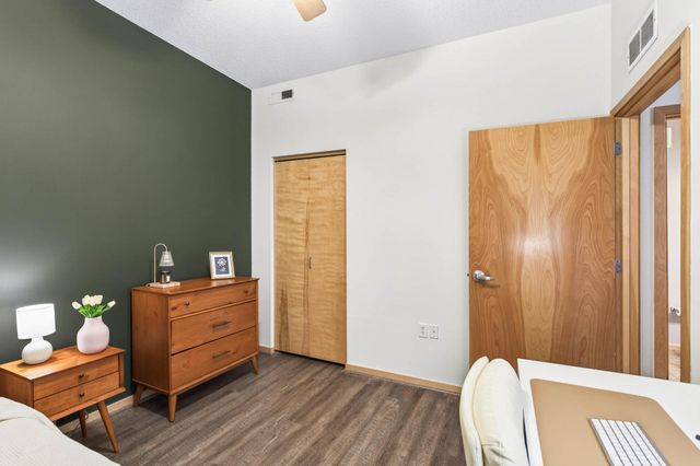 4525 Park Commons Drive 217, Saint Louis Park, MN 55416