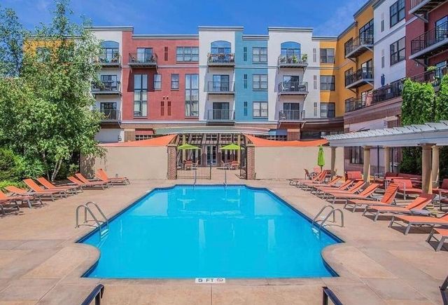 4525 Park Commons Drive 217, Saint Louis Park, MN 55416