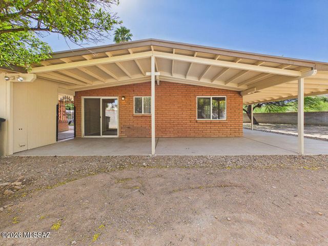80 S Padilla Place, Tucson, AZ 85745