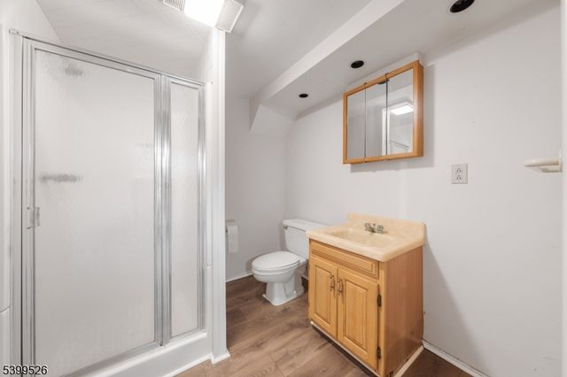 581 Selfmaster Pkwy, Union Twp., NJ 07083