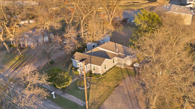 209 N Texas Street, Celina, TX 75009