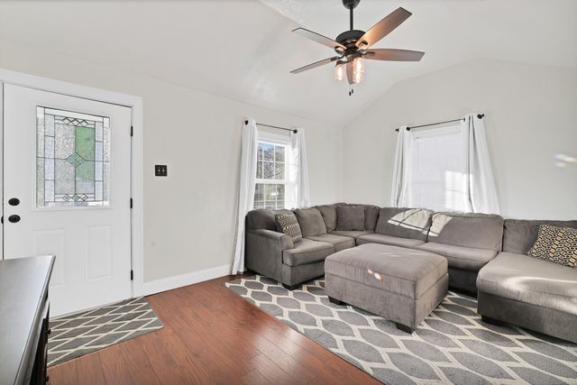 209 N Texas Street, Celina, TX 75009