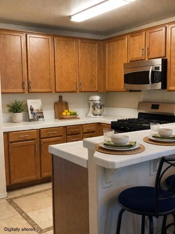 12784 Rogge Village Loop, Salinas, CA 93906