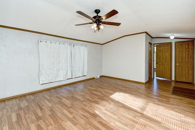 28 Mayflower Lane, Buffalo, MO 65622