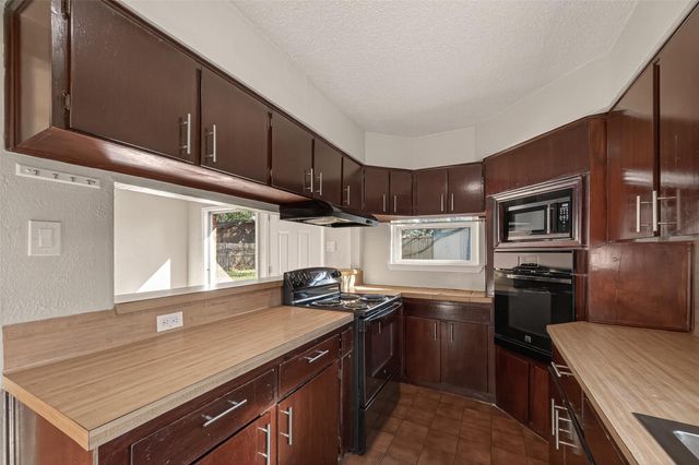 1211 Helms Road, Houston, TX 77088