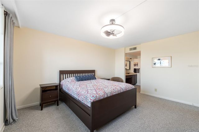 2616 COVE CAY DRIVE 802, Clearwater, FL 33760