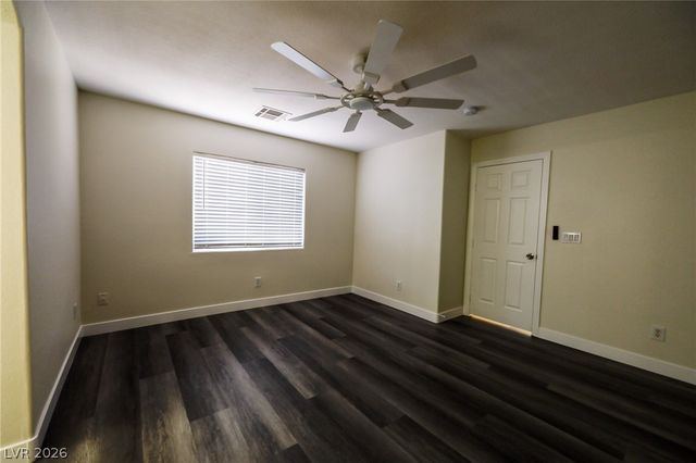 6649 Bluebell Garden Street, Las Vegas, NV 89149
