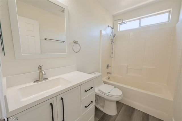 6649 Bluebell Garden Street, Las Vegas, NV 89149